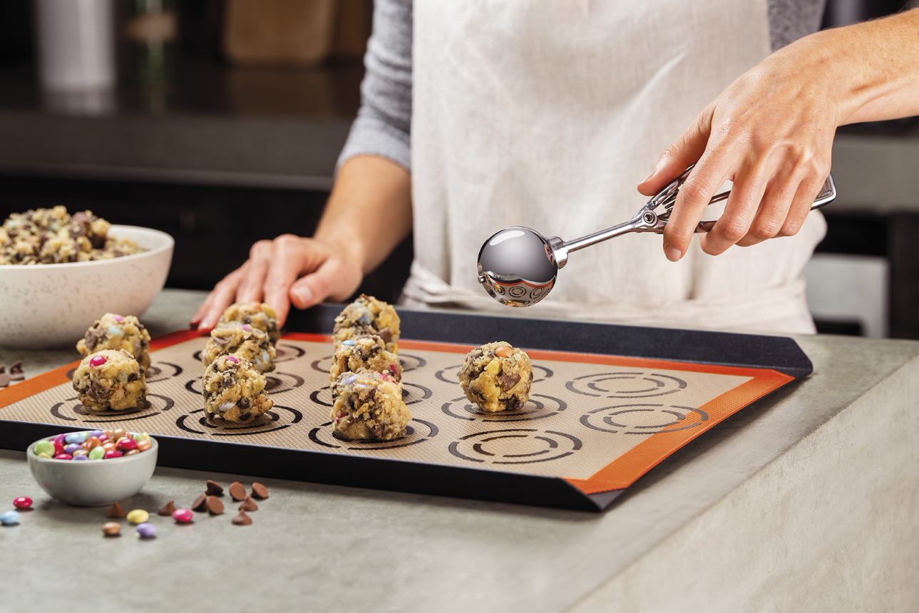 Silpat® Perfect Cookie Mat - KitchenEnvy