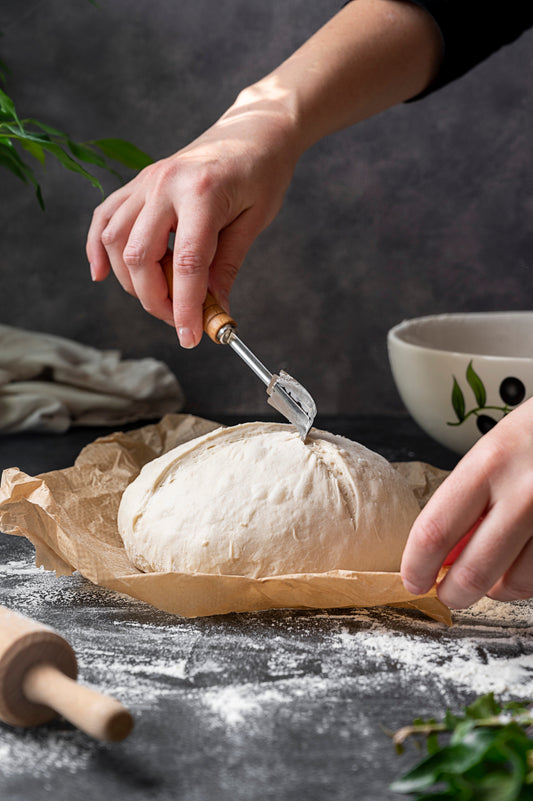 Bread Lame (with 15 blades) - KitchenEnvy