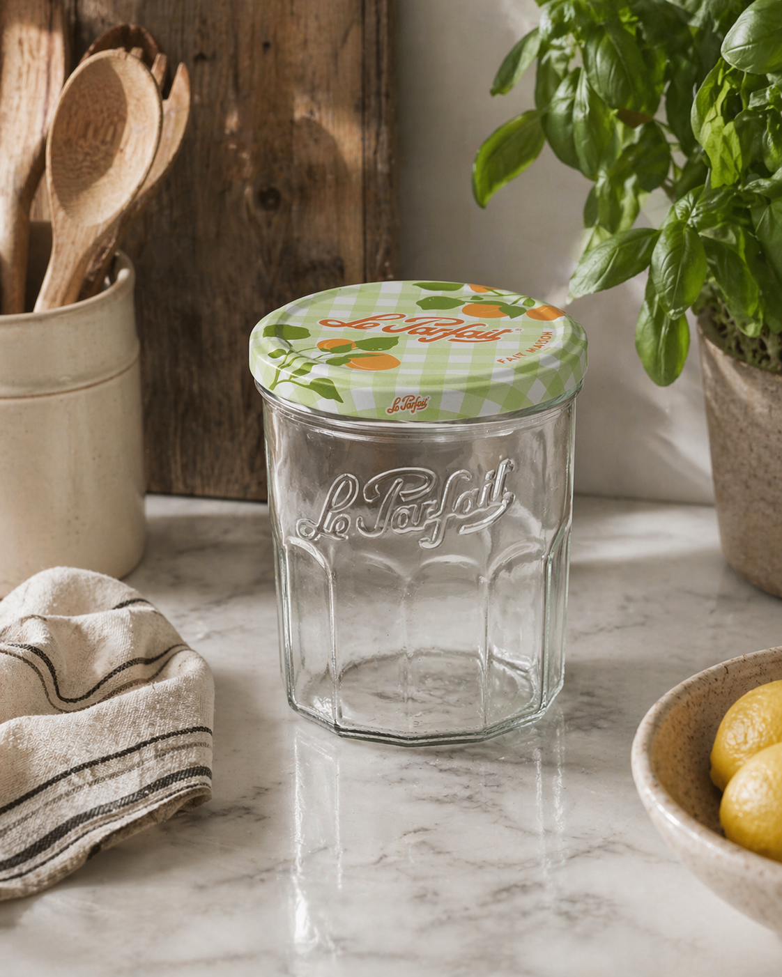 Glass Jar w/ Decorative Metal Lids 324ml/13oz