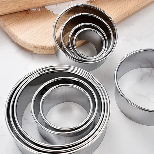 Stainless Steel Cookie Cutters (5pcs Set) - KitchenEnvy
