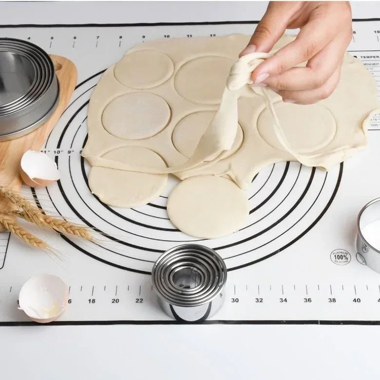 Stainless Steel Cookie Cutters (5pcs Set) - KitchenEnvy