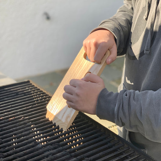 Verde Collection Natural Wood Grill Scraper - KitchenEnvy