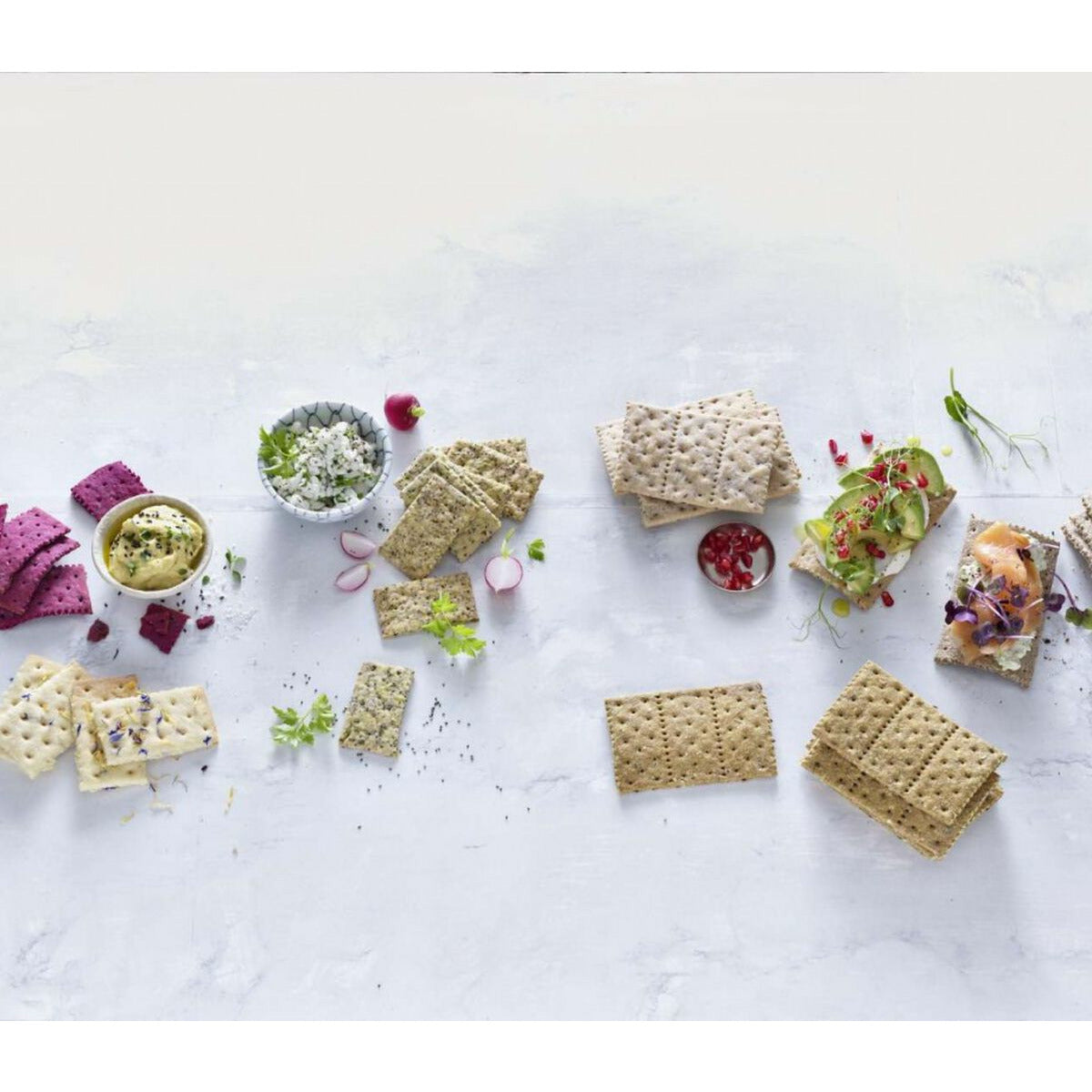 KitchenEnvy Cracker Roller - KitchenEnvy