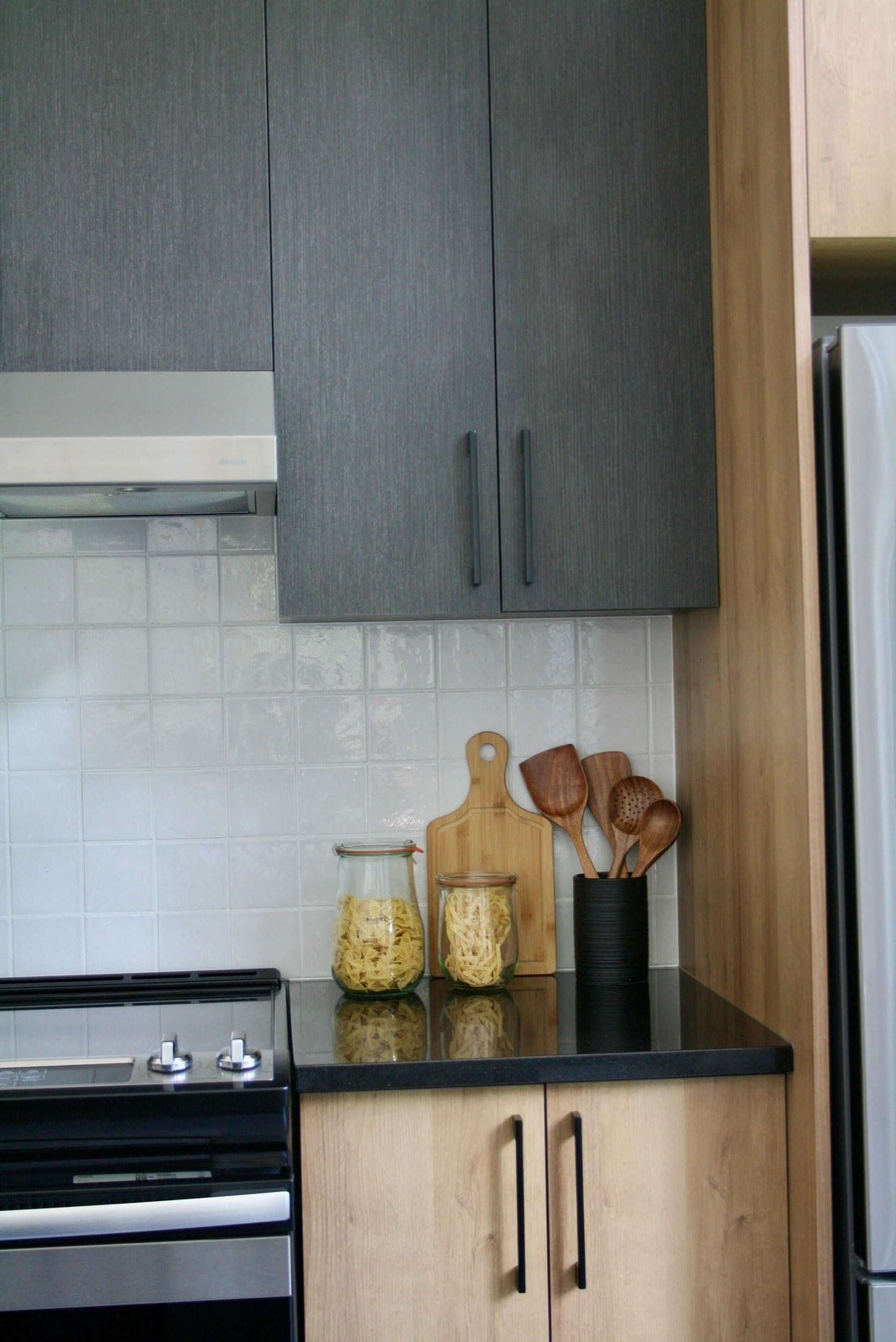 KitchenEnvy 7pcs/set Teak Natural Wood Kitchenware - KitchenEnvy