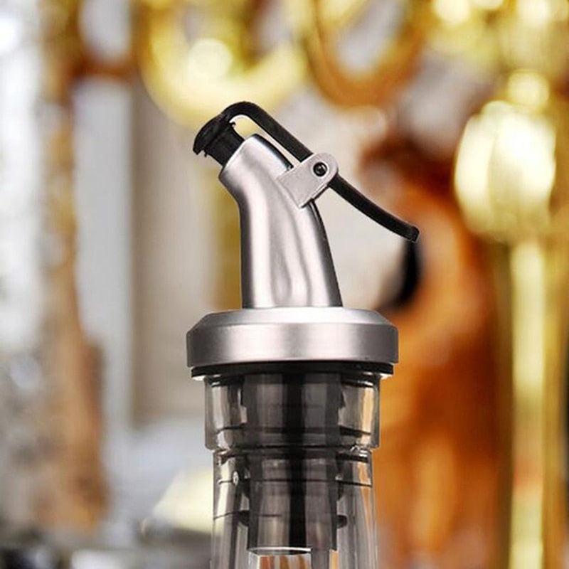 KitchenEnvy Bottle Pourer / Spout - KitchenEnvy