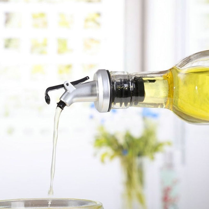 KitchenEnvy Bottle Pourer / Spout - KitchenEnvy
