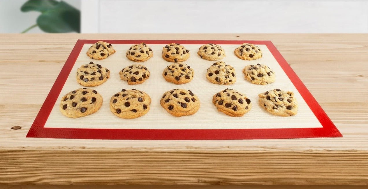 KITCHEN BASICS Silicone Baking Mat - KitchenEnvy