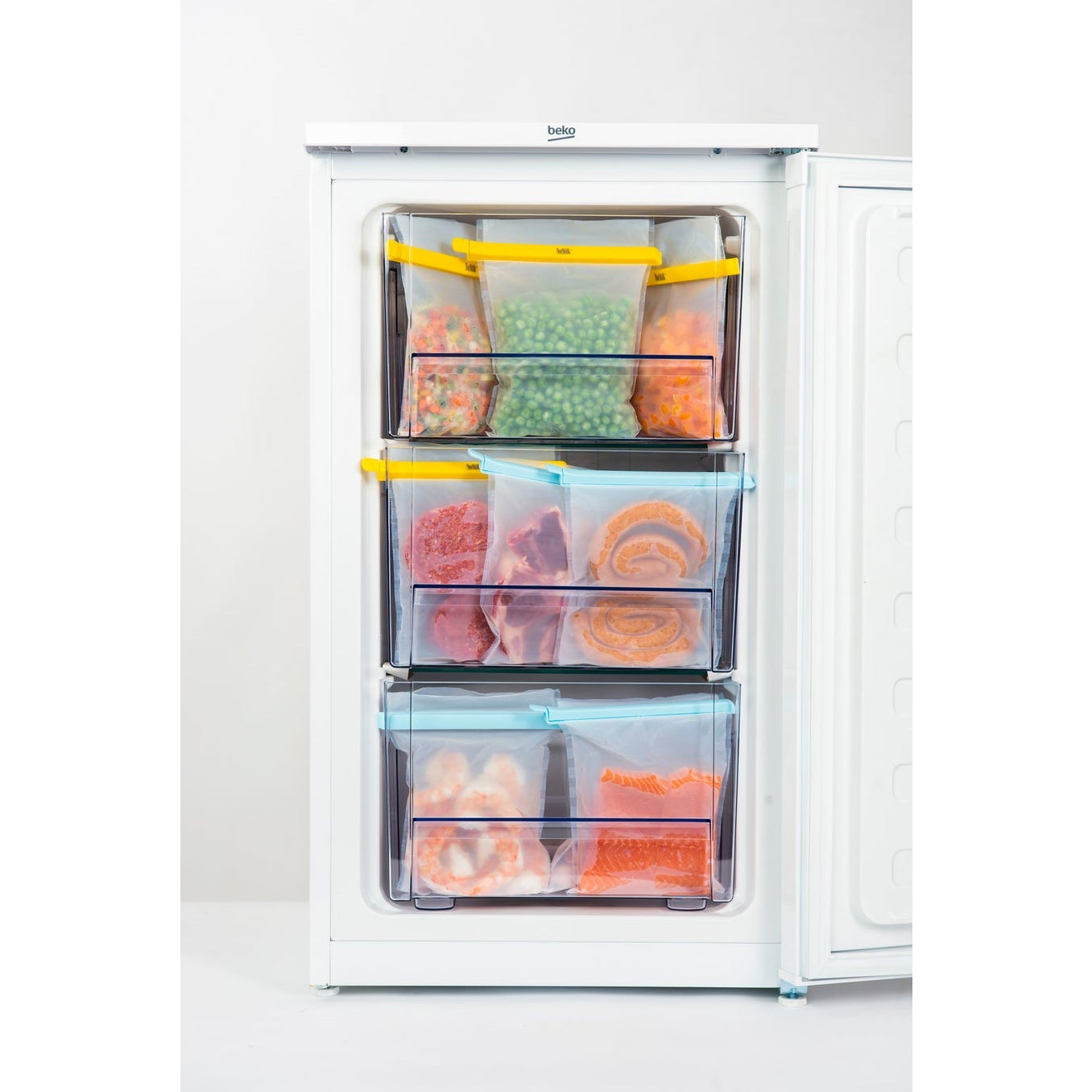 NOSTIK Reusable Freezer Bag w/Clip 4/PK - KitchenEnvy