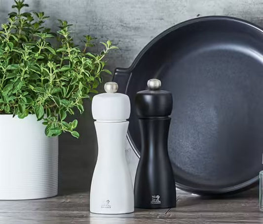 Tahiti - Manual Salt/Pepper mill duo - Beech wood - Kitchen Envy