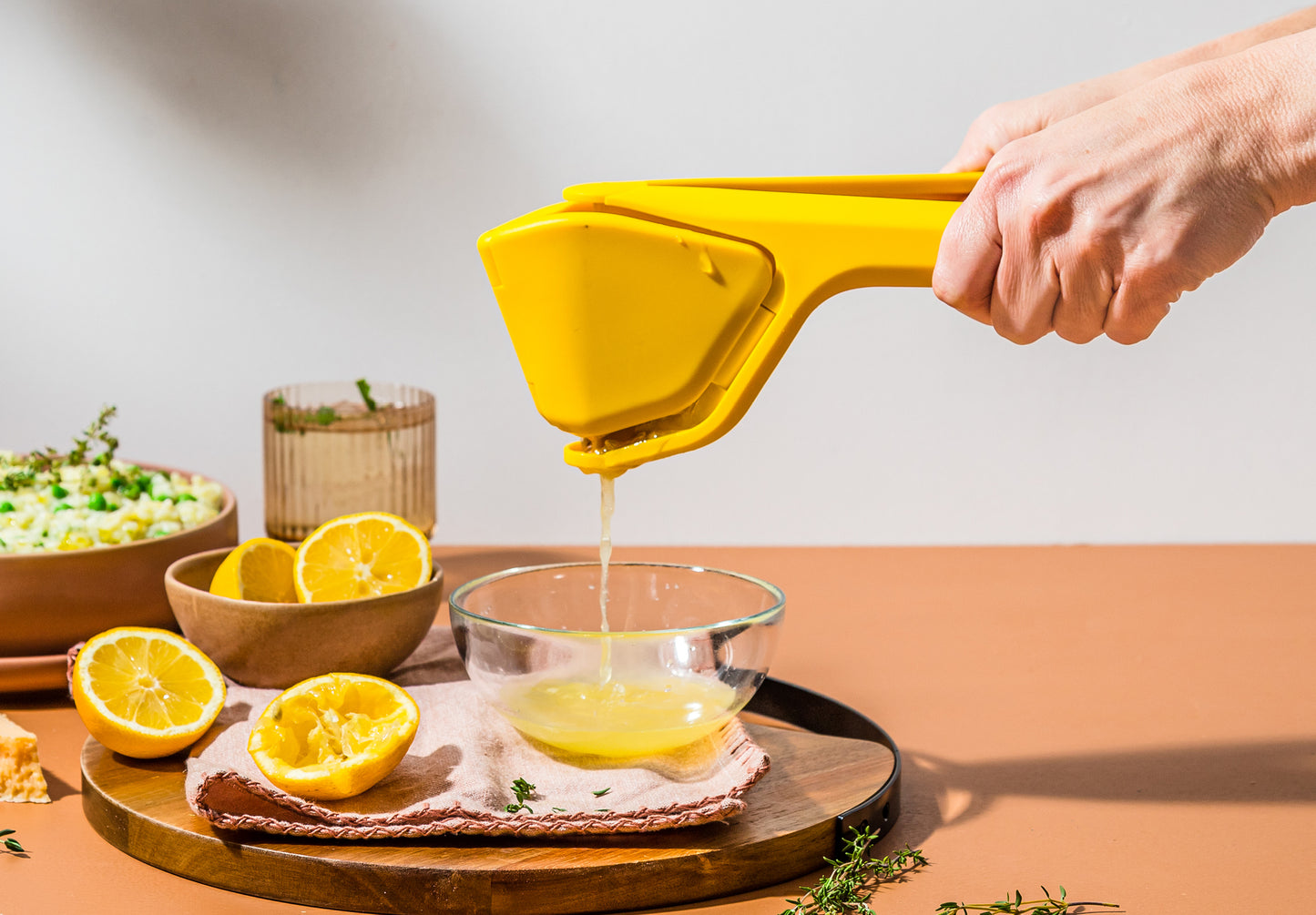 Fluicer Fold-Flat Citrus Juicer | Dreamfarm – KitchenEnvy