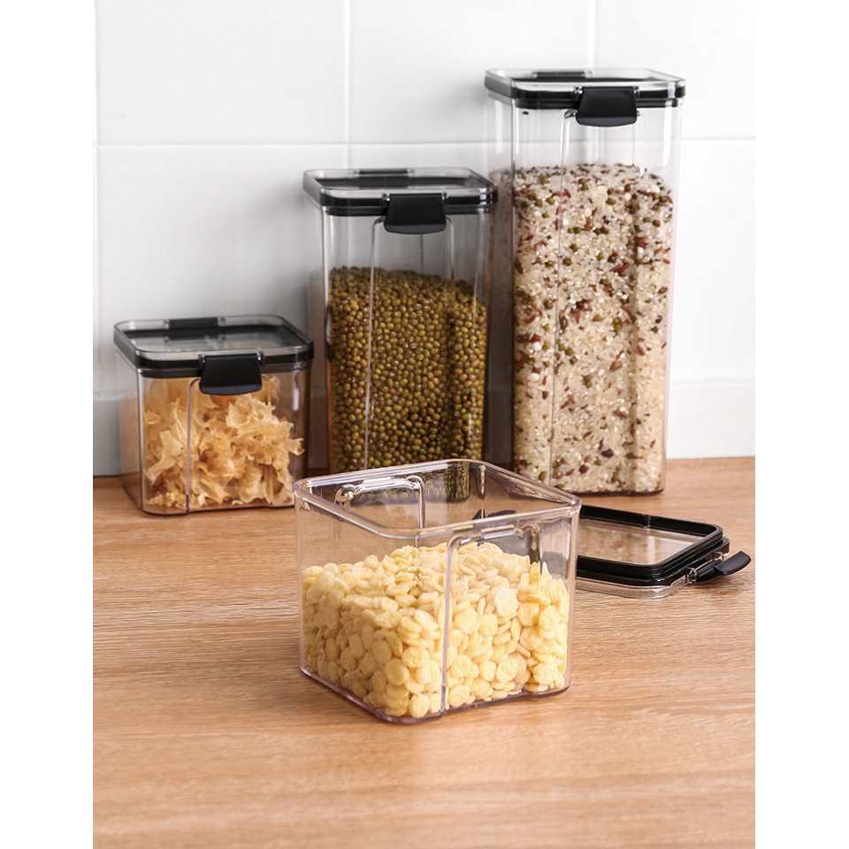 KitchenEnvy Plastic food storage container - KitchenEnvy