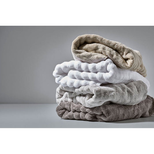 ZONE INU Bath Towel - KitchenEnvy